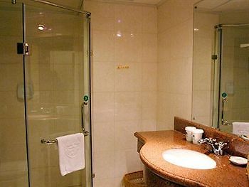 Greentree Inn Sichuan North Road Shanghai Extérieur photo
